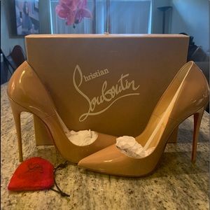Christian Louboutin So Kate 120 Nude